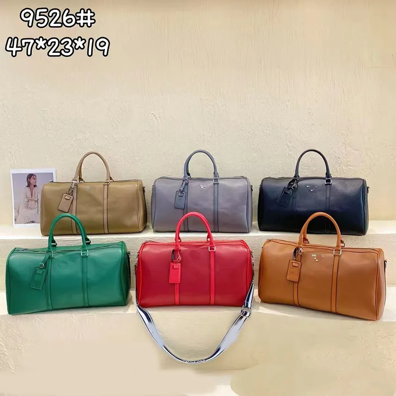 Designer Trefoil Black Duffle Bag Mens Classic Style For Men And Women