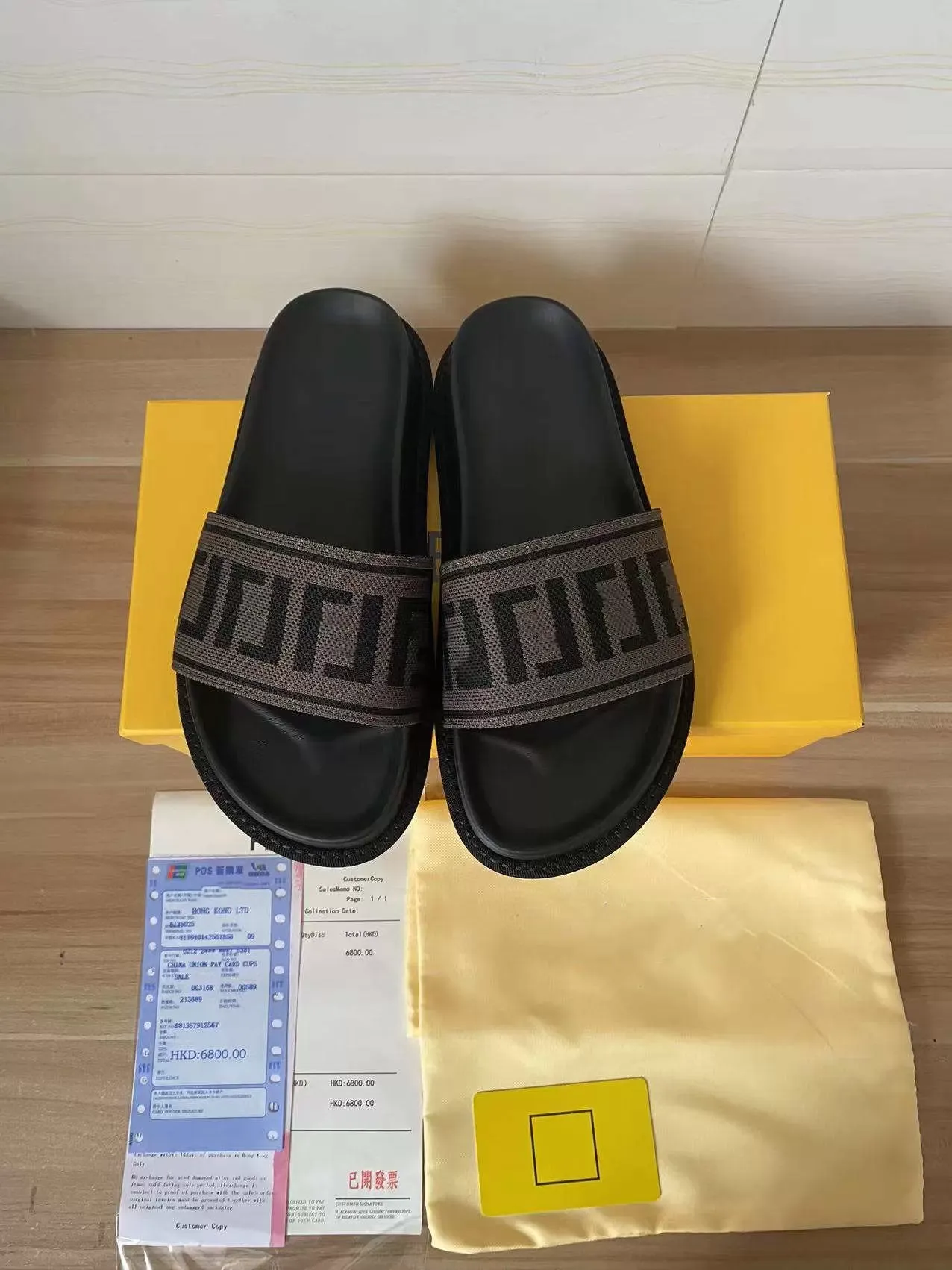 Fendi sandals deals dhgate