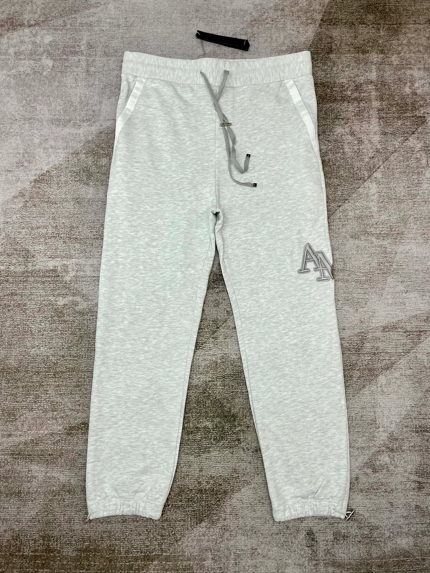 Mens Nyaste samling Designer Högkvalitativ lyxspår Jogging Pants ~ US Size Pants ~ Toppar Mens Yoga Joggers Track Sweat Pants