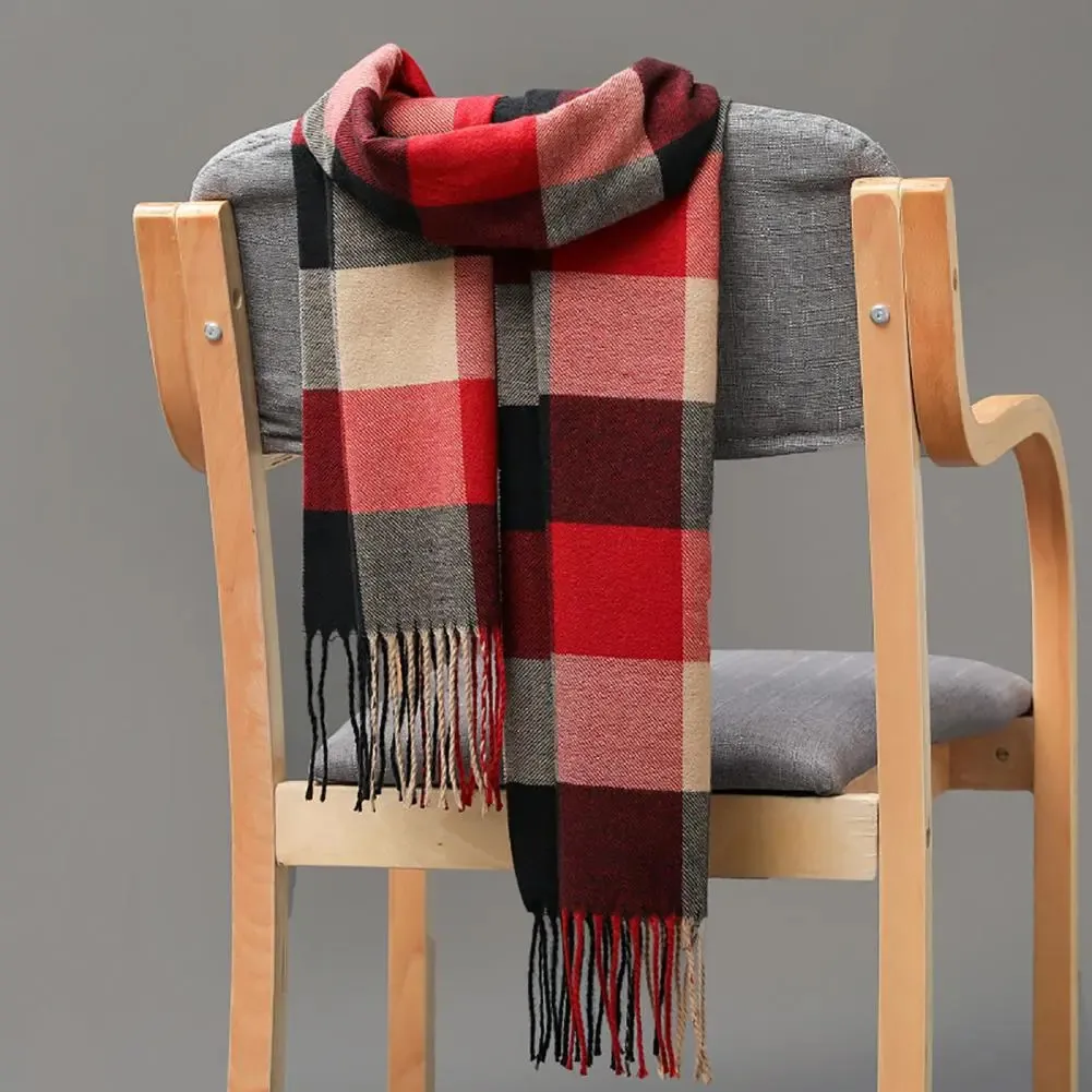 Scarves Cashmere Men Scarf British Style Plaid Fringed Tassels Soft Keep Warm Windproof Winter Scarf Designer Brand Thicken Male Scarf 231114