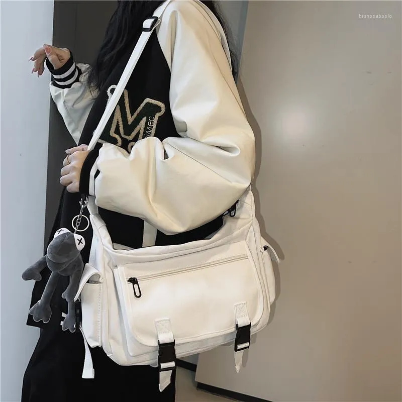 Вечерние сумки простая сумка кроссдинга женская японская большая способность функционировать в одиночном плече