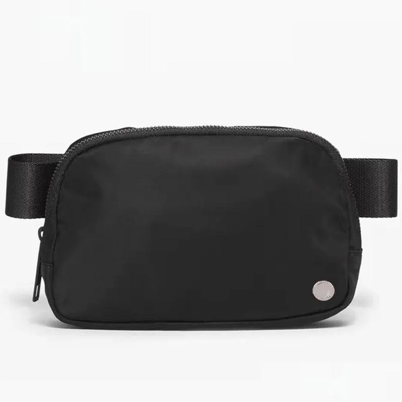 Borse portaoggetti Lu Crossbody Sport all'aria aperta Yoga Marsupio Donna Cinghia regolabile Cerniera Cross Body Camera Drop Delivery Home Garden Hou Dhjib