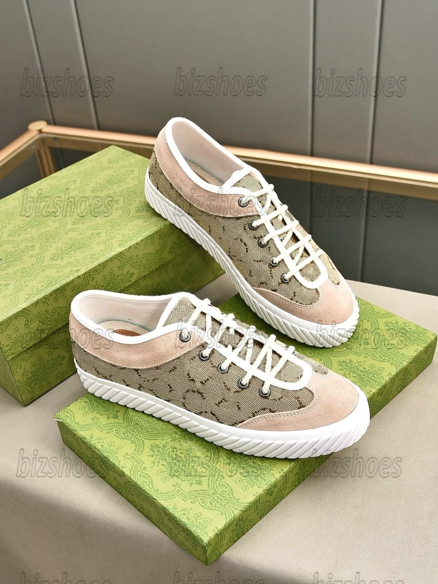 2023 SS Tortuga da uomo in tela Deisgner Scarpe Tessuti misti unisex Sneakers basse Beige Stringate Lusso neutro Suola in gomma Scarpe da ginnastica piatte in pelle scamosciata per uomo