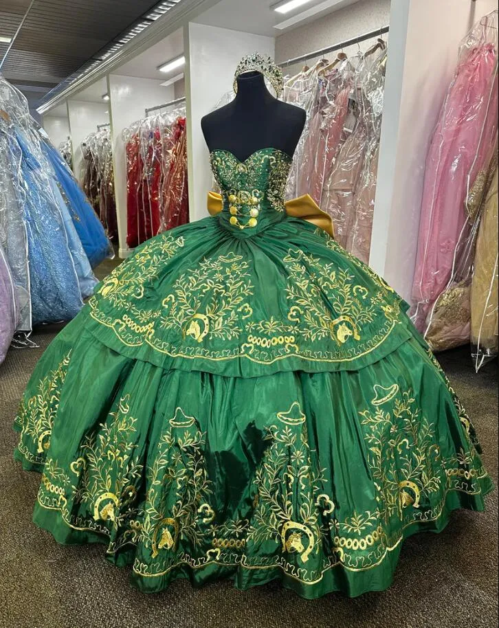 Verde esmeralda charro rainha vestidos quinceanera bordado de ouro espartilho mexicano vestido 15 quinceaneras doce 16 princesa