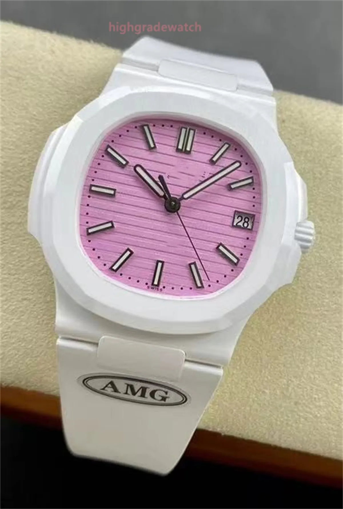 Diw herenhorloge 5711 maat 40 mm 9015 beweging ultradunne 8,6 mm saffierspiegel keramische kastdesigner horloges