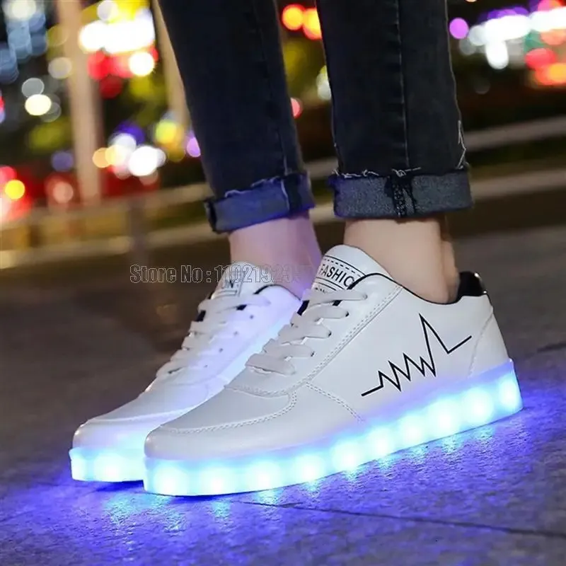 Sapatilhas tamanho 3044 crianças luminosas carga usb mulheres led brilhantes meninas crianças iluminam sapatos chinelos 231115