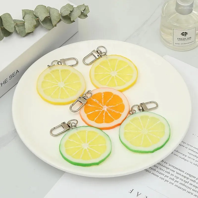 Keychains Creative Simulation Fruit Keychain Case For Apple Airpods Earhpone Box Keyring Imitation Lemon Slice Bag Car Pendant Keyfob Gift