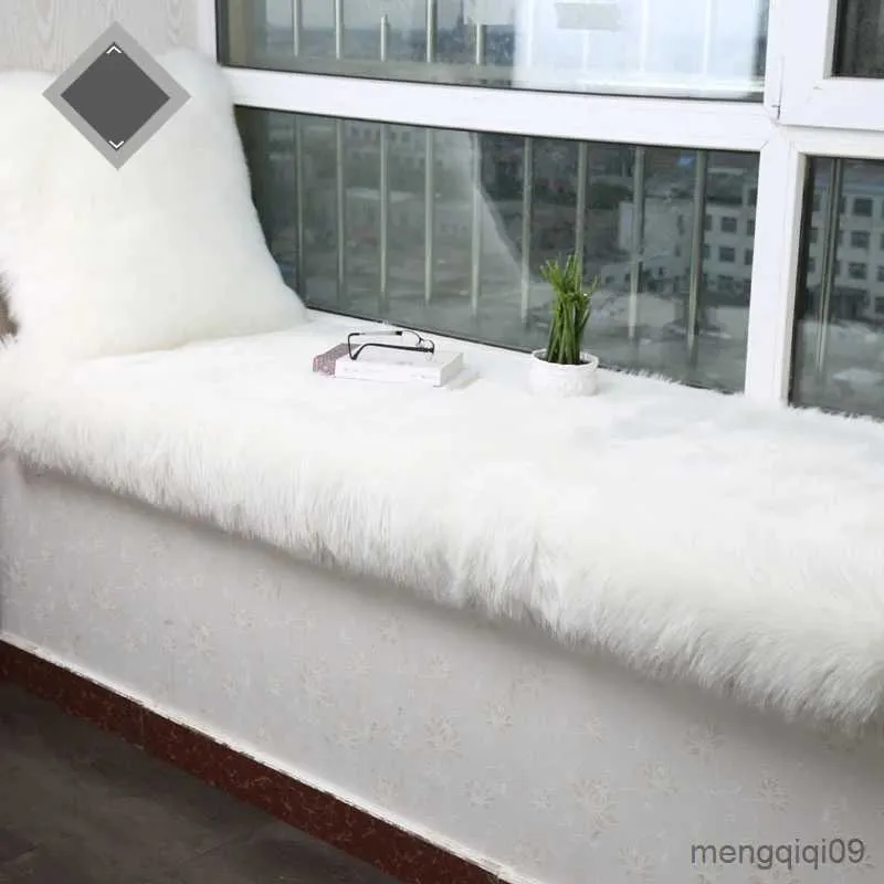 Dywan biały dywan miękki futro do salonu pluszowe dywanika naśladowanie wełniane puszyste dywany podłogowe łóżko dywany domowe r231115
