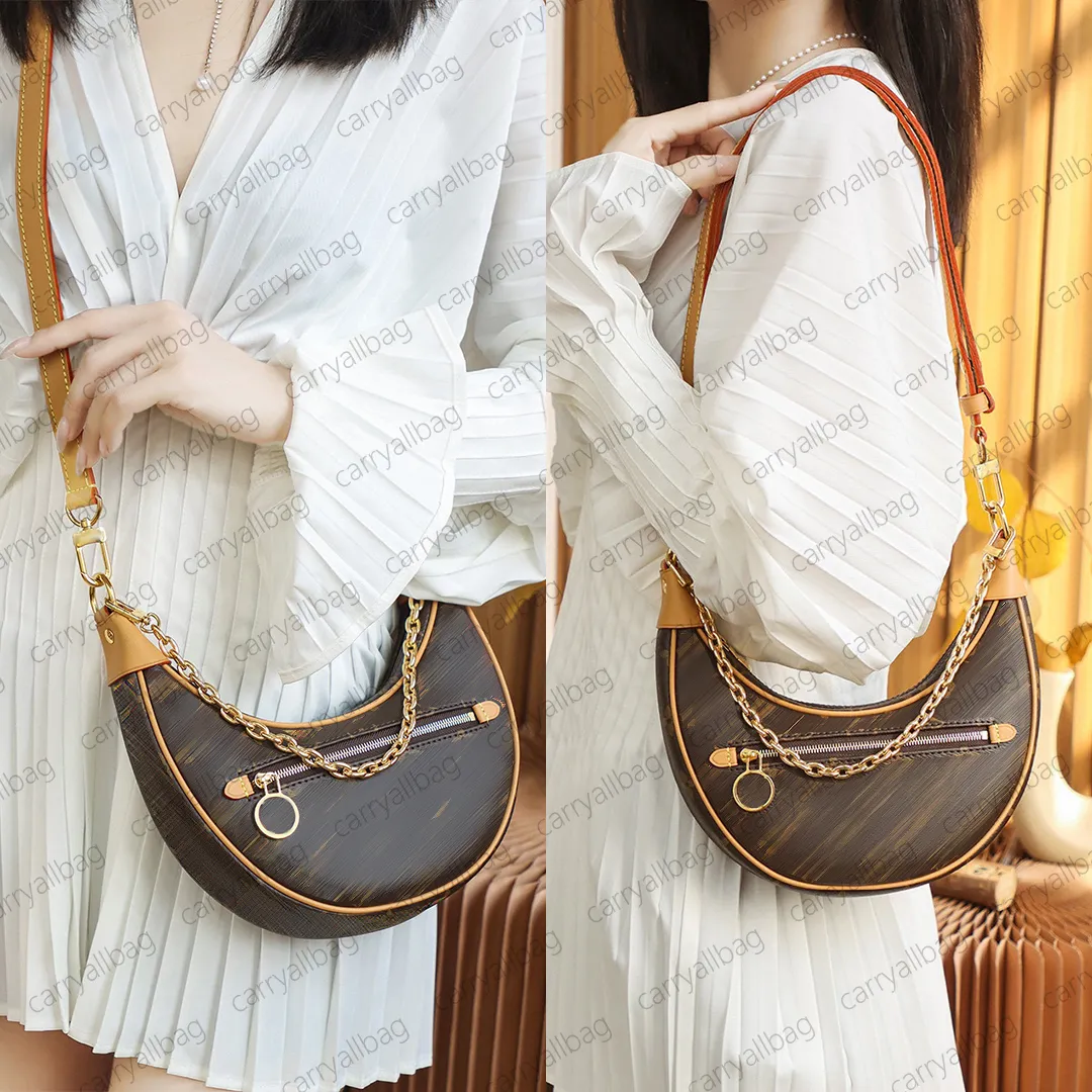 バッグ Vintage leather half moon hand bag Half Moon Shoulder Bag: Vintage Leather Crossbody Clutch