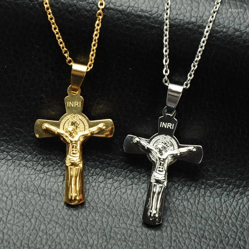 Naszyjniki wiszące stali nierdzewne INRI JEZUS Cross Naszyjnik kobiety Kobiety biżuteria religijna akcesoria modlitewne chrześcijańskie