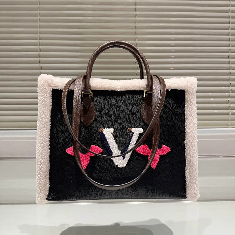 Mody kobiety wełna wełna torba crossbody designer torebka TODDY BUMBAG Fuzzy Fanny Fanny Pack Women Puszone torby na ramię CHD2311147-25 Xrong_Totes