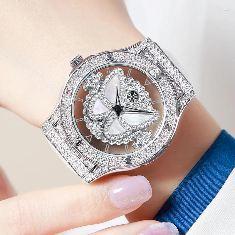 ساعة Wristwatches Luxury Women Watches Quartz Jewelry All Water Diamonds Fantasy Butterfly Watche Wealth Starry Sky 2024