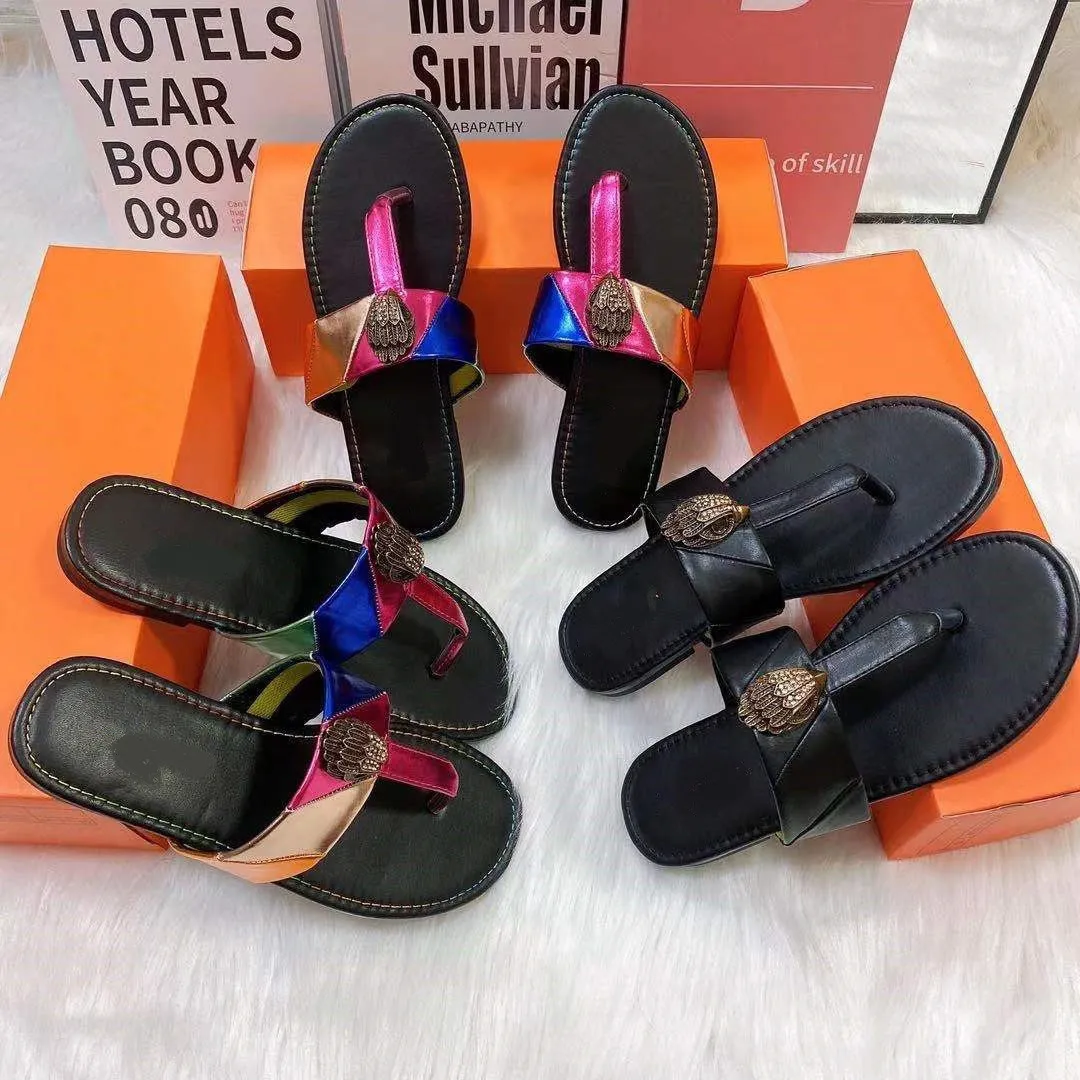 Kurt Geiger Flip Flops Tofflor Dam Sandaler Stickning Mode Lyx Rainbow Tofflor Designer Slides Platta Skor Eagle Head Diamond Spänne Plus