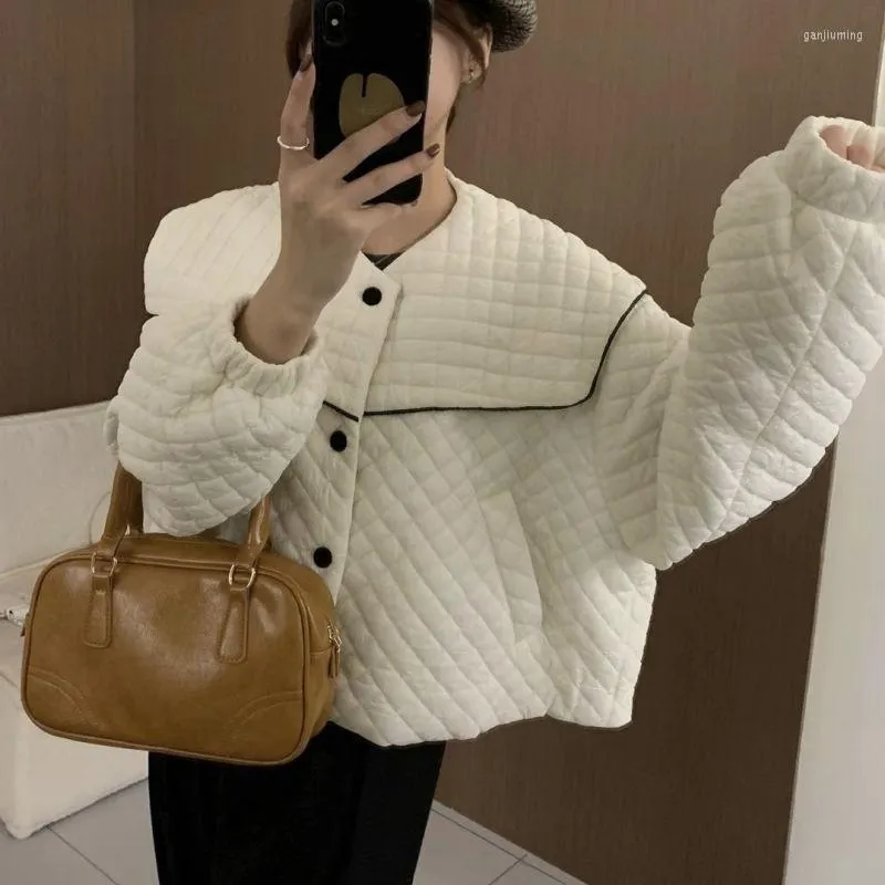 Jackets femininos 2023 Autumn Winter fêmea rômbica Lattice Jacket Afaded Women Design Desenhe Small Light Cast Coat Jacket Loose.