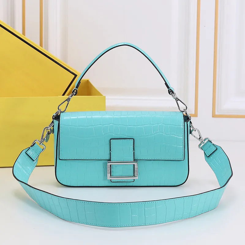 Bag Designer Bags Women Luxury Tote BagMedium Re Edition Co branded Baguette handbag Classic Tiffany Cylinder Shoulder bag Crocodile pattern leather