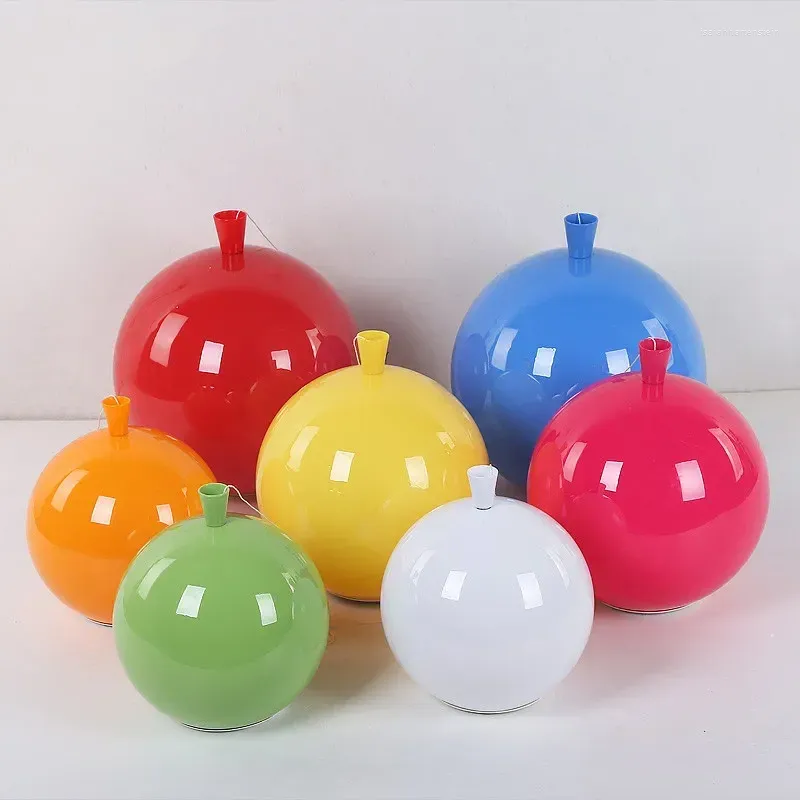 Plafoniere Nordic Creativo Colore Palloncino Personalità Acrilico Moderno Semplice Lampada da parete Scuola materna Camera dei bambini Camera da letto