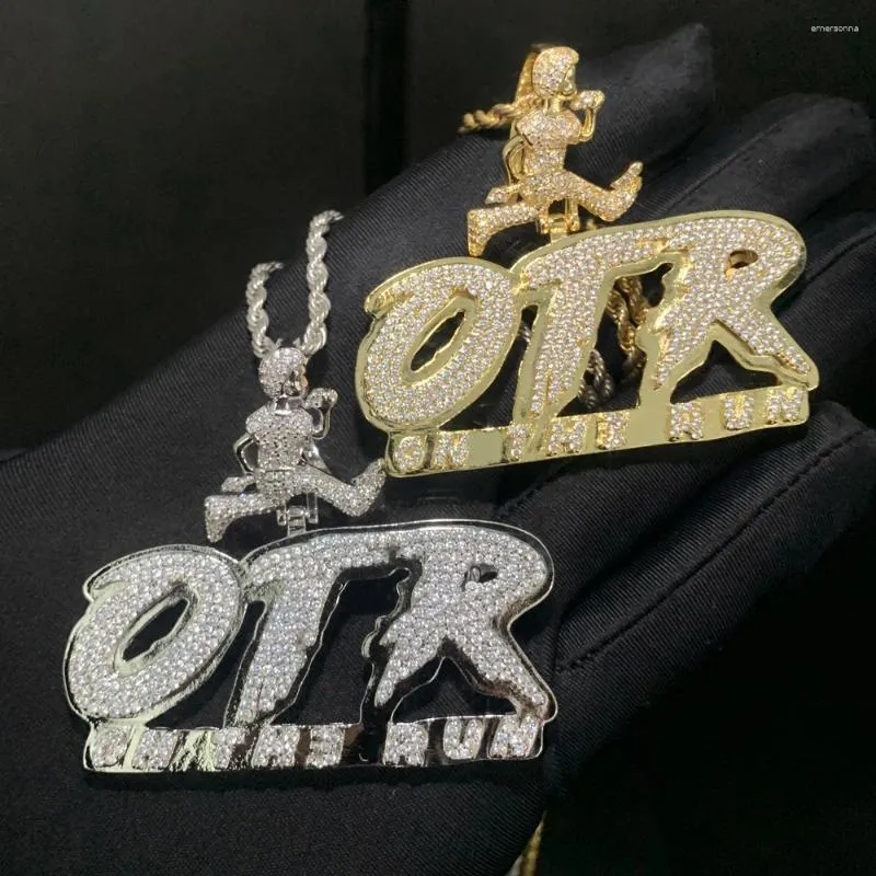 Kedjor otr bokstäver hänge halsband is ut bling cz stenar män charms mode smycken