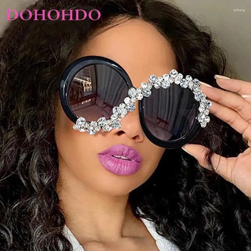 Sunglasses 2024 Oversized Round Women Diamond Rhinestone Men Designer Glasses Eyeglasses Eyewear Vintage