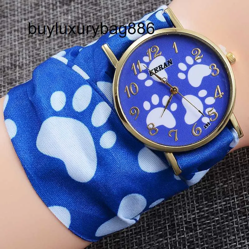 Designer Watches New Style Buckle Free Fashion Cloth Strap Watch Exquisite Fragmented Flower Small Fresh Pattern Quartz