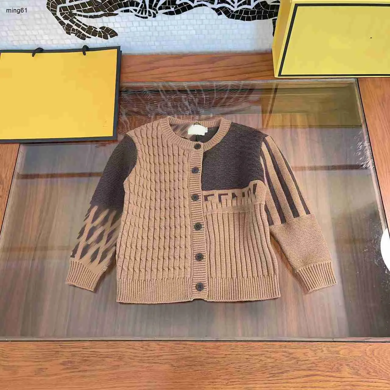 Brand Knitted baby cardigan Splicing design designer kids sweater Size 100-160 round neck Single Breasted child Jacket Nov15