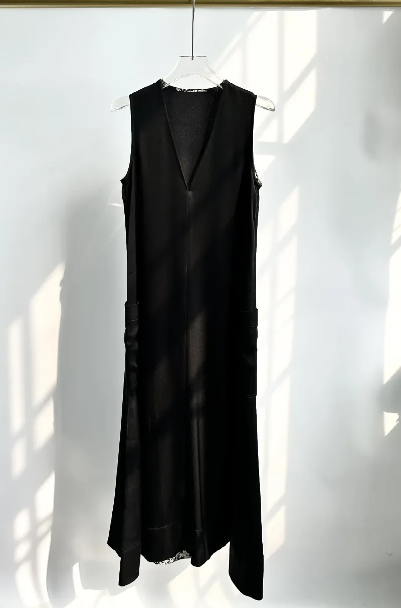Casual Dresses Women 2023 V Neck Dress Sleeveless Printed Slim Evening Birthday Party Black