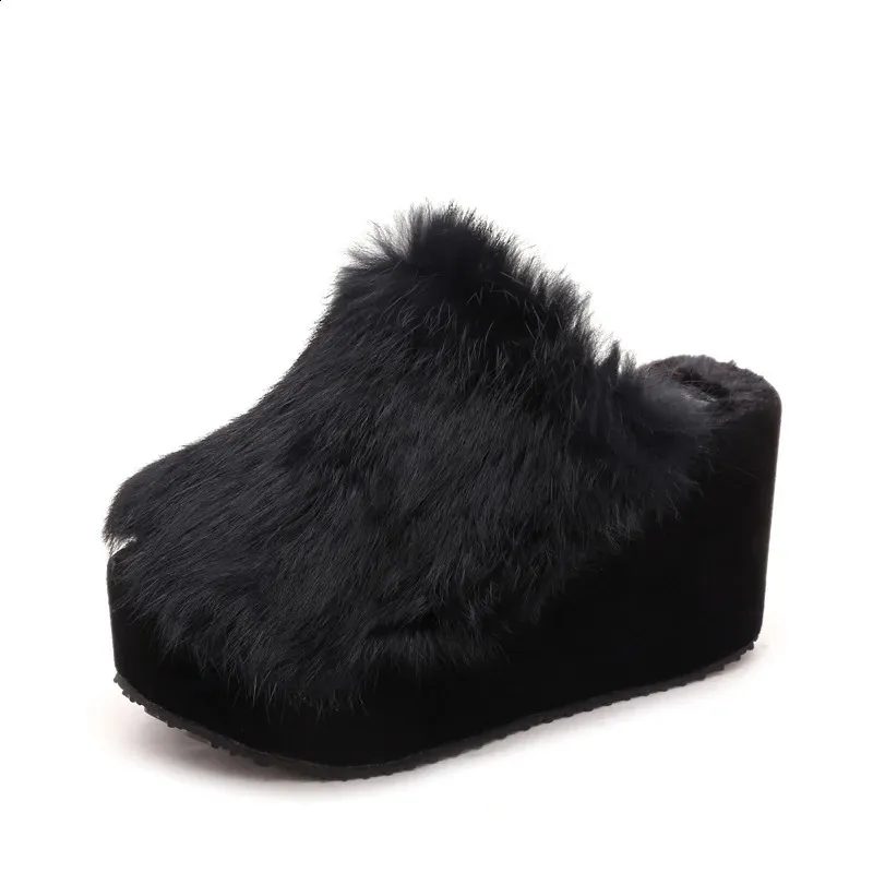 Slippers Herfst Winter Vrouwen Dikke Zolen Vrouwelijke Wig 9 Cm Hoge Hakken Schoenen Buiten Dragen Biscuit Slippers 231115