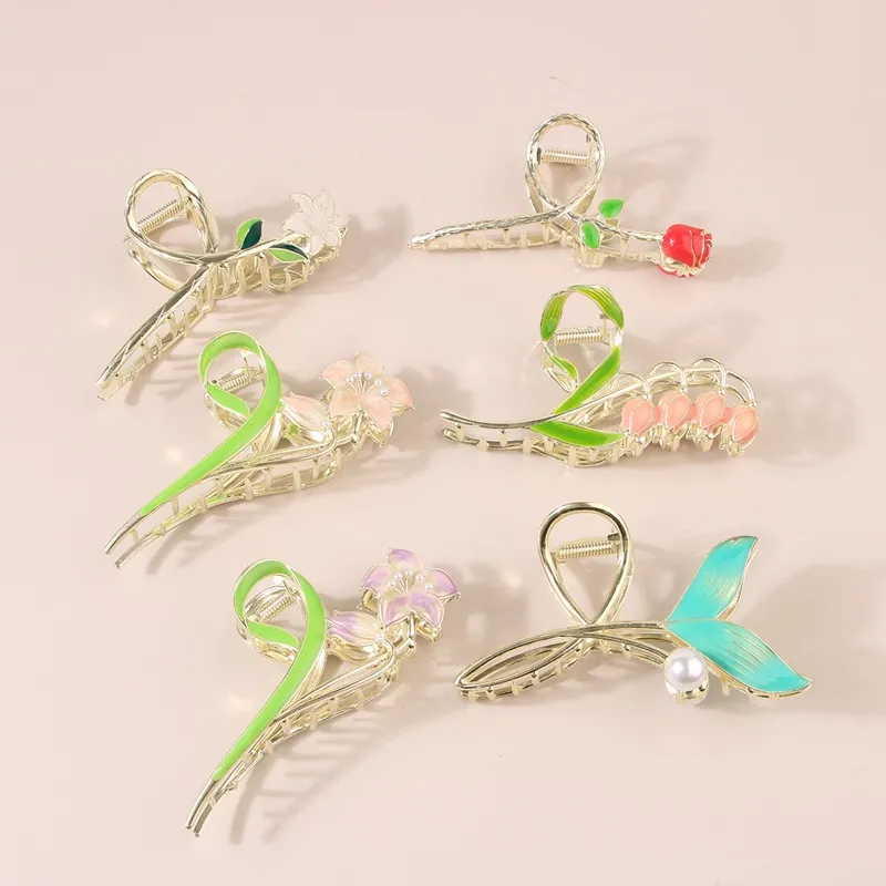 Flower Metal Hair Claw Clips Cute Large Tulip Hair Pins NonSlip Strong Hold Hair Clamps Fashion Hair Accessories for Woman Girls