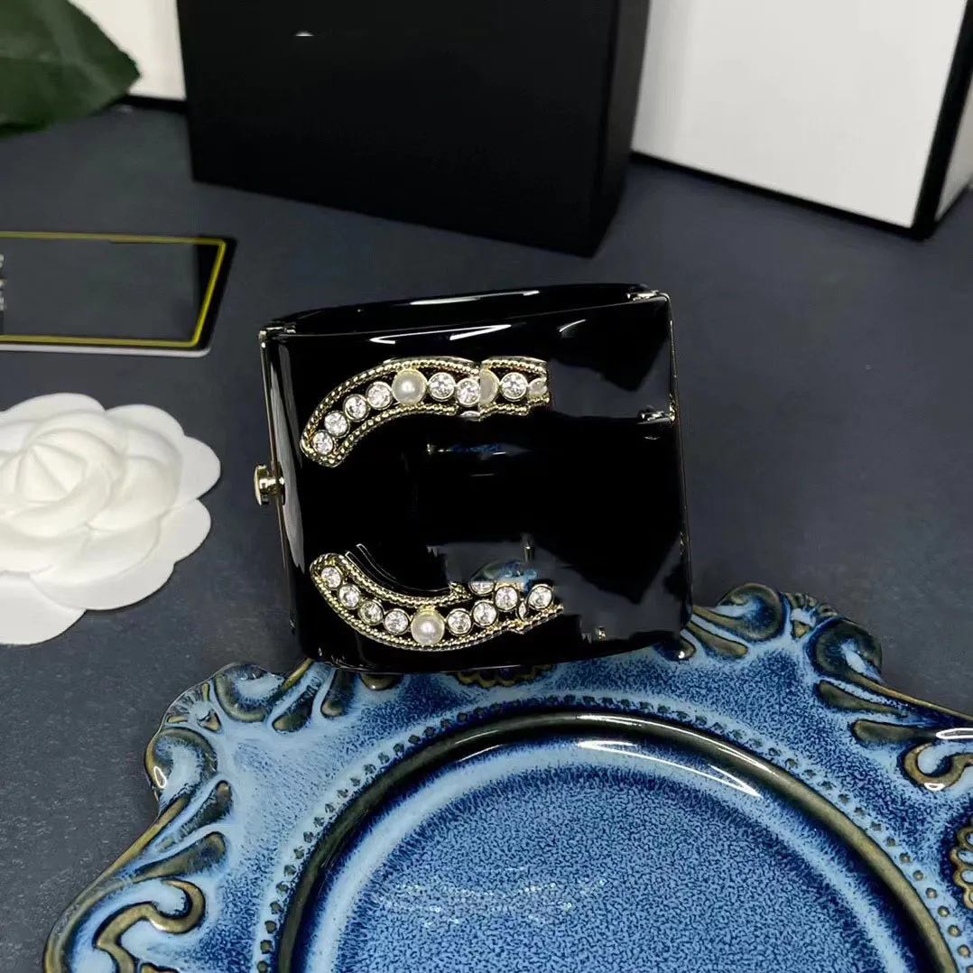 Bracelet polyvalent en acrylique plaqué or pour femmes, style large, exquis, noir