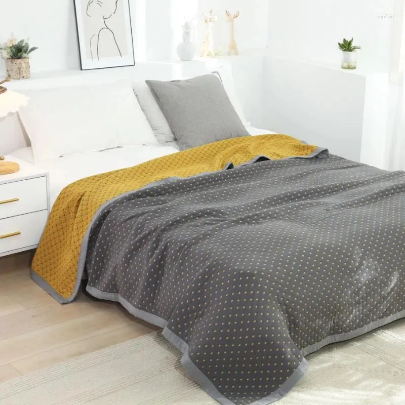 Coperte Copriletto Coperta in cotone sul divano decorativo scozzese Trapunta in spugna di garza semplice multifunzionale portatile