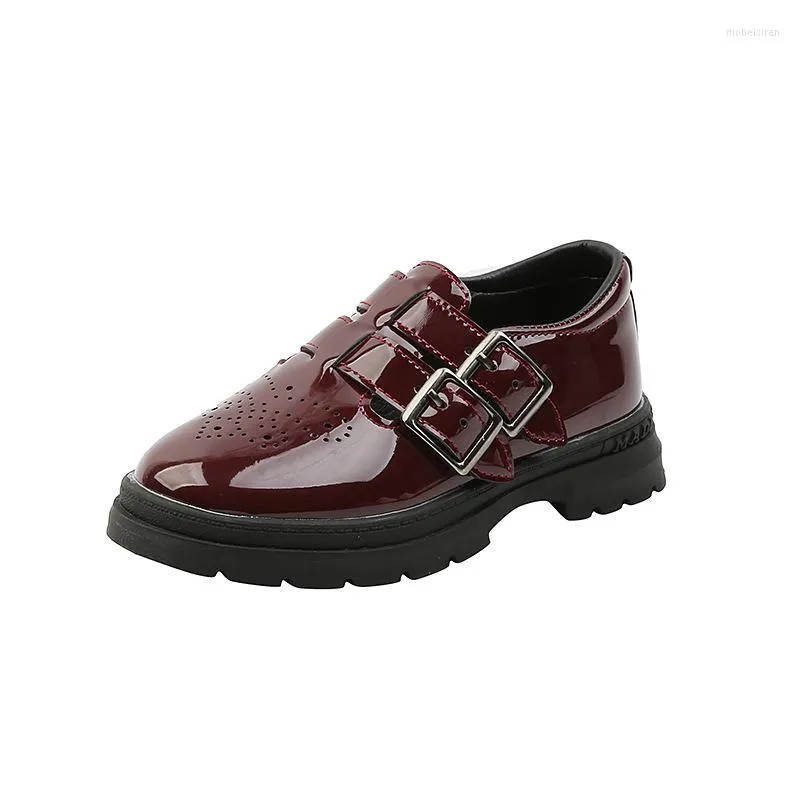 Scarpe basse per bambini in pelle per ragazzi moda pelle luminosa PU vernice morbida bambini asilo alunni prestazioni formali