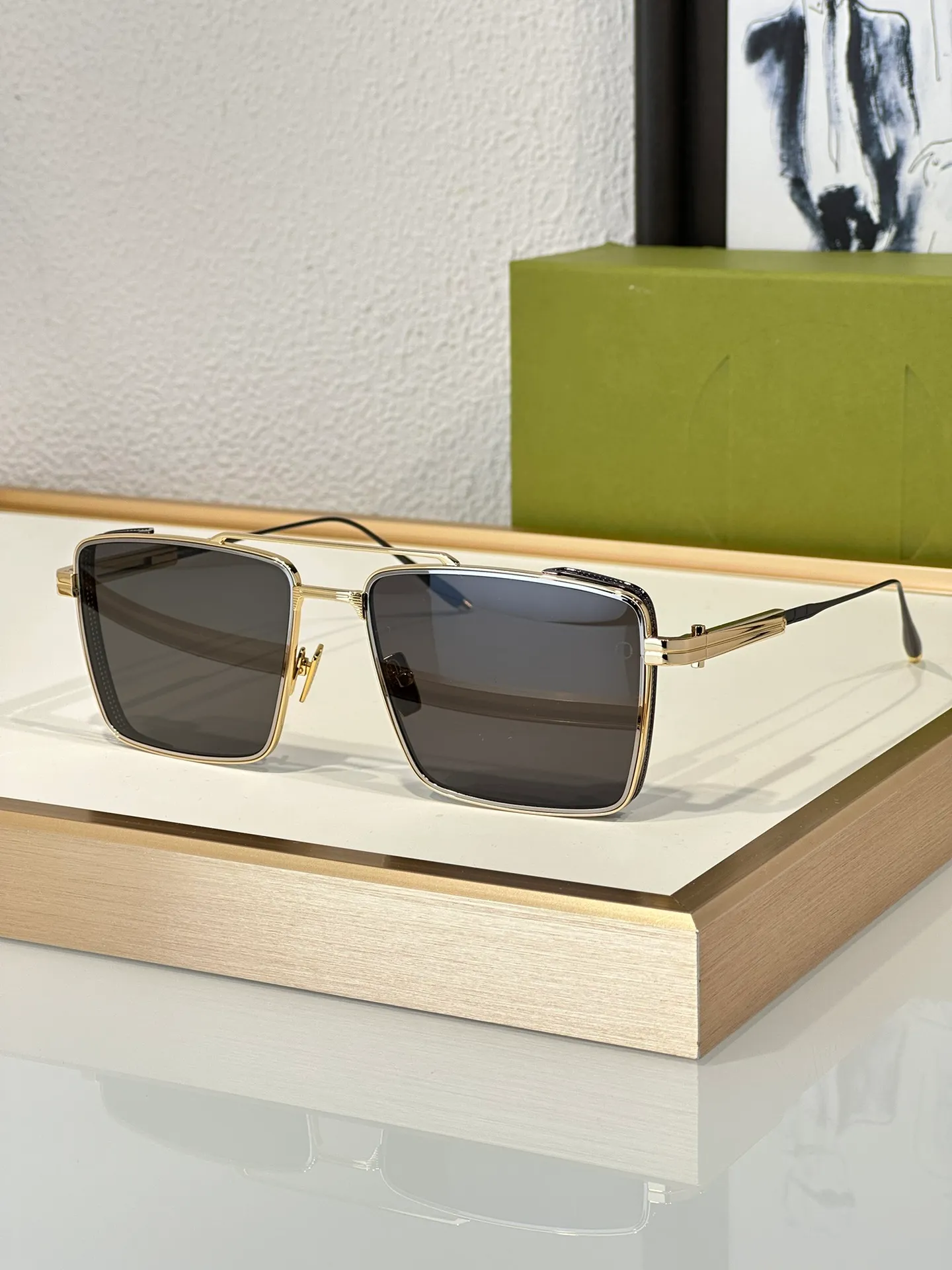 Square Aviator Sunglasses: Retro Designer Eyewear For Men Women