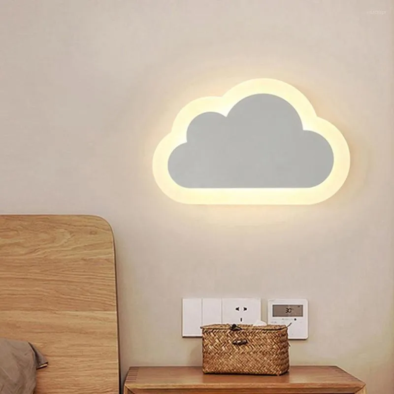 Lampa ścienna nocny w stylu nordyckim trójkolorowym ściemniaczem LED Cloud kształt domu