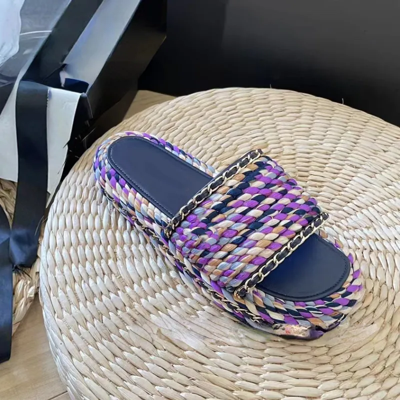 Merkslippers Kleurrijk paars gebreid stro geweven dikke zolen voor dames uitloper Casual veelzijdige platte sandalen