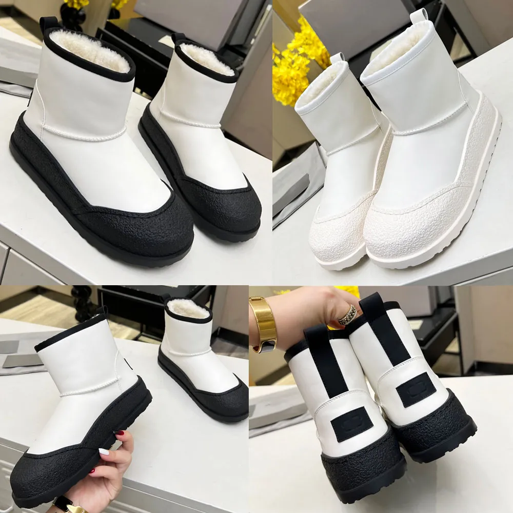 Nouvelles dames bottes Bottes de ski Bottes de neige Bottes d'hiver Bottes de marque avec le logo de marque imperméable Boot de la cheville Classic Fashion Boots High Quality Boot Warm Boot Rubber ON SOLE