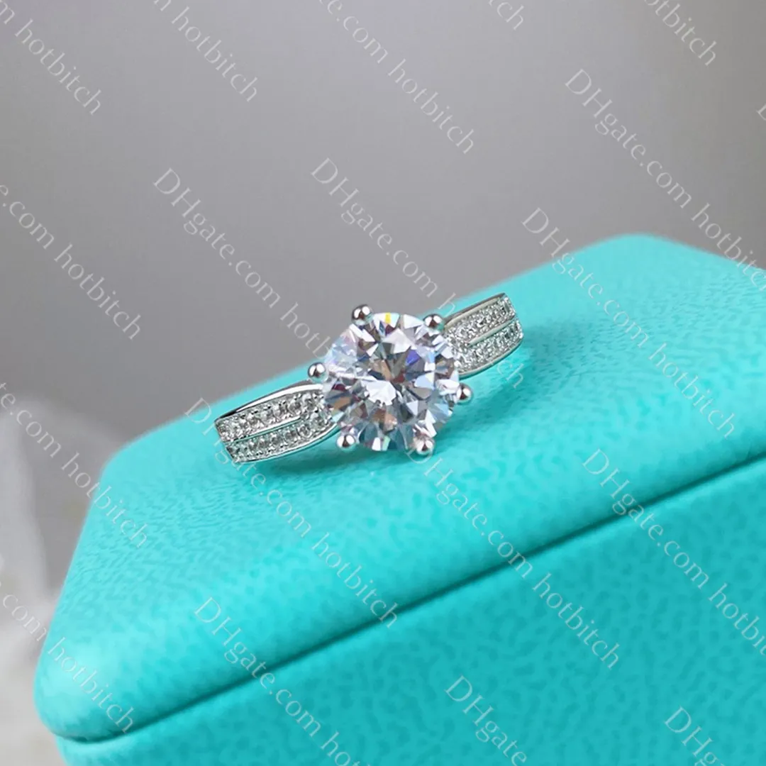 Designer Diamond Ring Vrouwen Verlovingsring Hoge Kwaliteit 925 Zilveren Sieraden Trouwring Valentijn Kerstcadeau