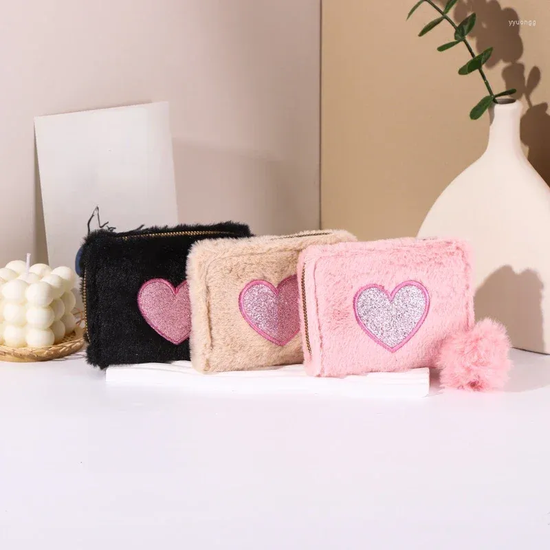 Wallets Women Plush Cute Clutch Coin Wallet Short Zipper Kawai Heart Money Bags Purse Fashion Pouch Business Card Holder