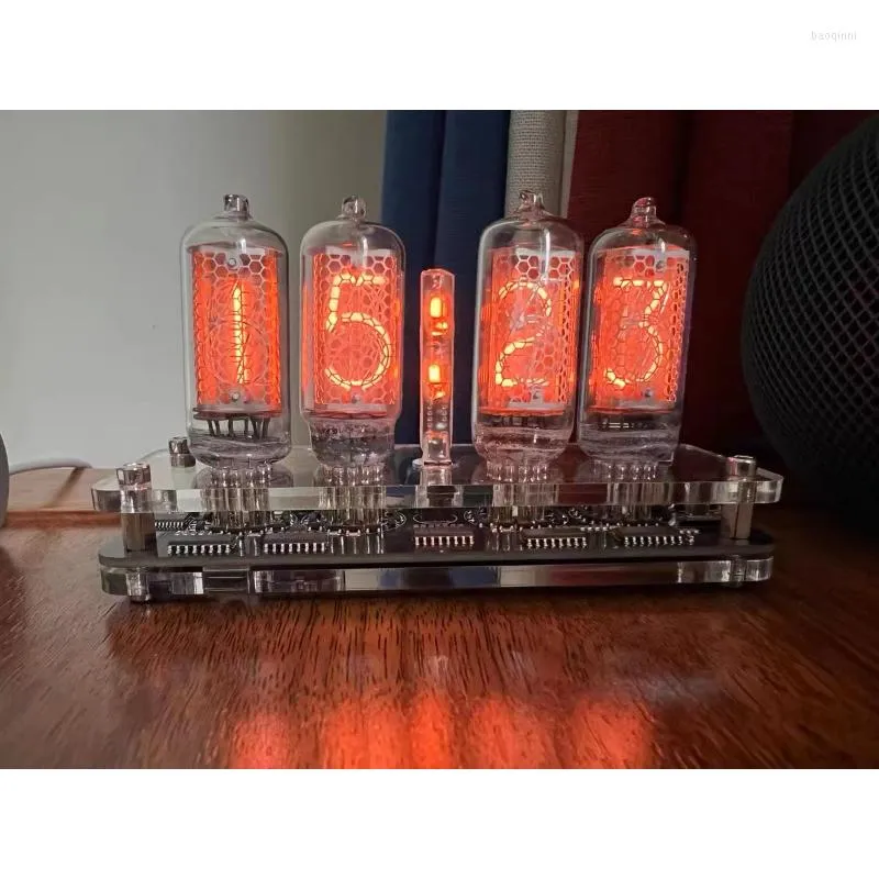 ساعة الجدول 4 أرقام في 8 Nixie Glow Tube Clock في 8 مع وحدة تحكم عن بعد LED الإضاءة الخلفية