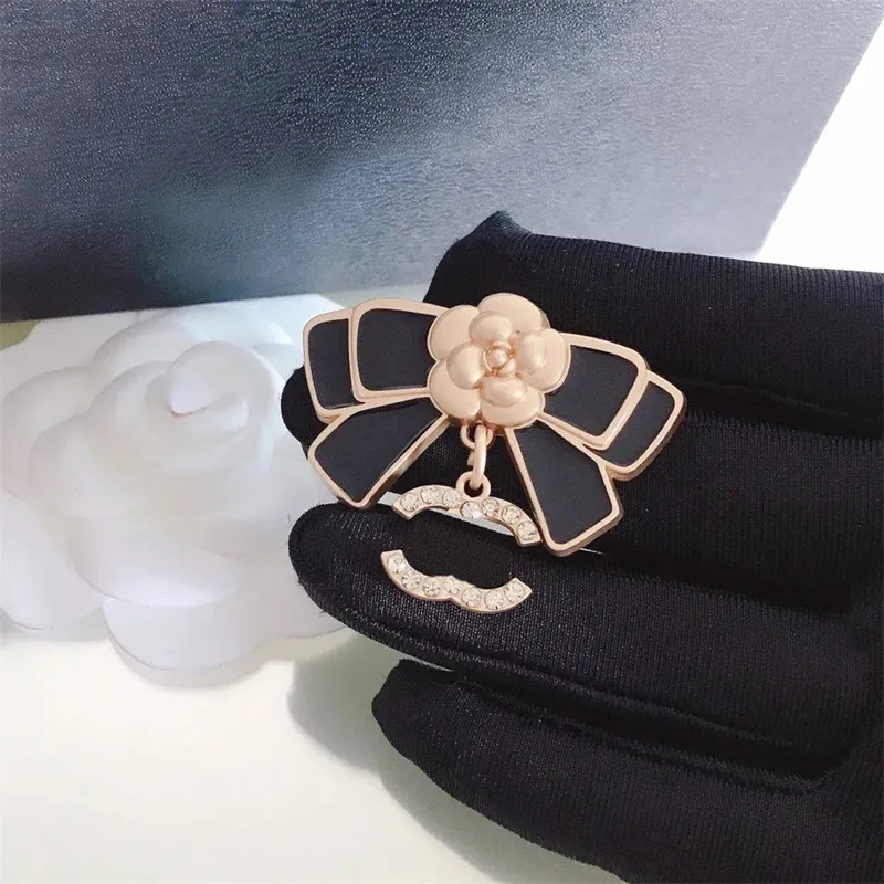 Fashion Brand Designer Broochs For Women Mens Party Gift Luxury Double Letter Brooch Gold Jewelry Dress Accessory Brooches Suit Pin G2311162BF