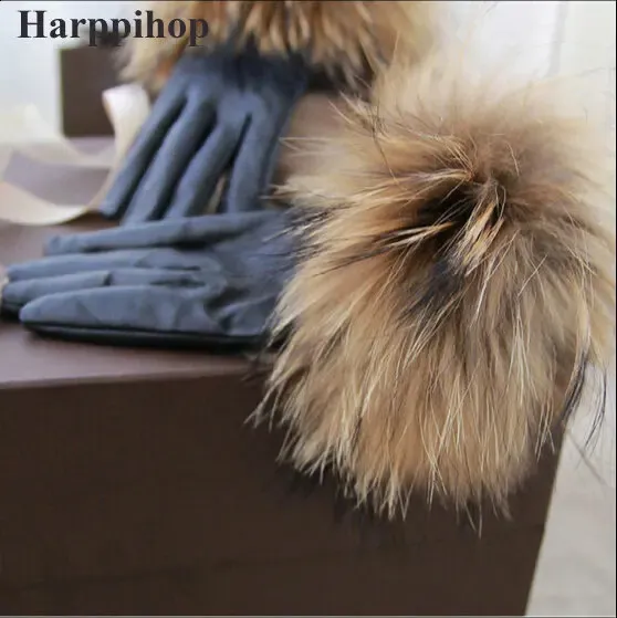Raccoon fur gloves online