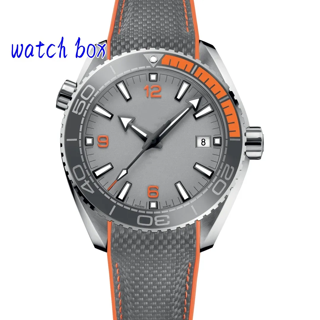 Luxury Fashion Men's Watch Ceramic Rim Stainless Steel Automatisk mekanisk rörelse 43mm Watch Sapphire 5atm Multifunktionell vattentät designer Watch Present