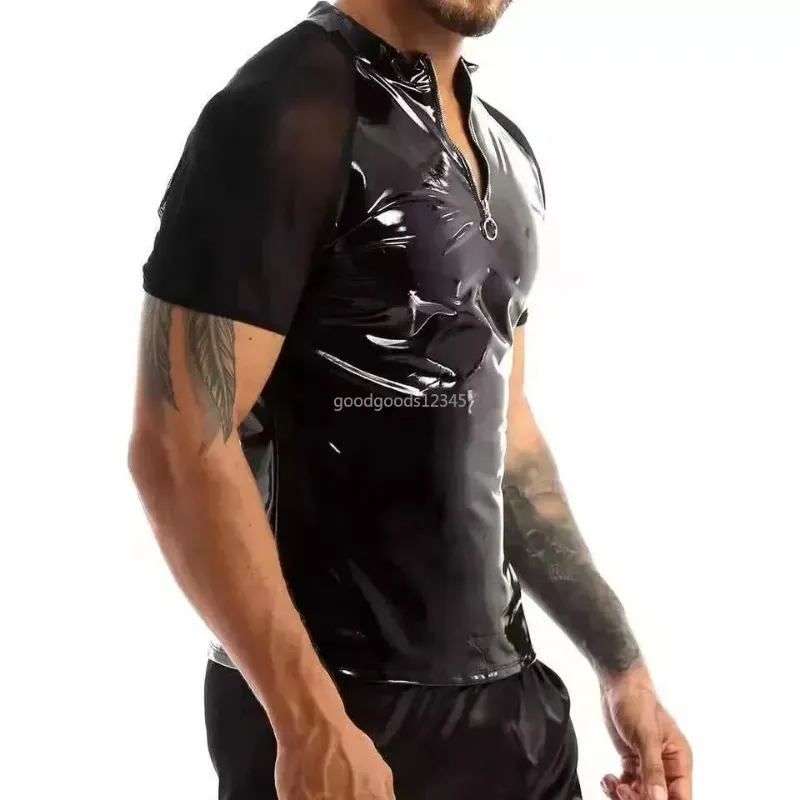 メンズTシャツメンズトップシャツブラックウェットルックパテントレザーシーシアー半袖の半分フロントジッパーTシャツクラブウェアポールダンスコスチューム