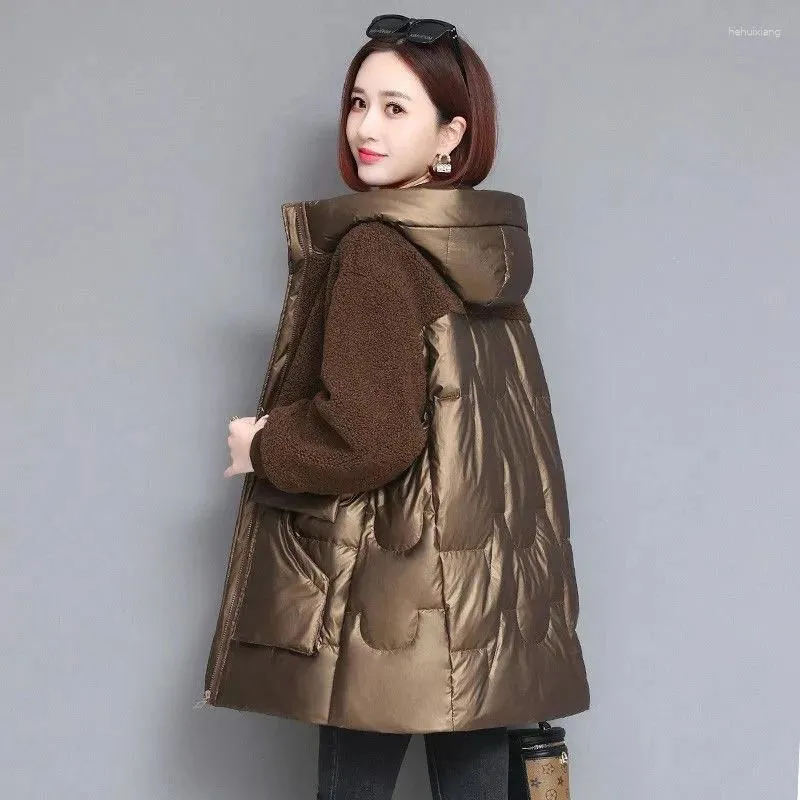 Trench da donna Piumino in cotone Giacca da donna 2023 Autunno Inverno Moda Cappotto imbottito in lana di agnello allentato Giunzione femminile di grandi dimensioni con cappuccio lungo