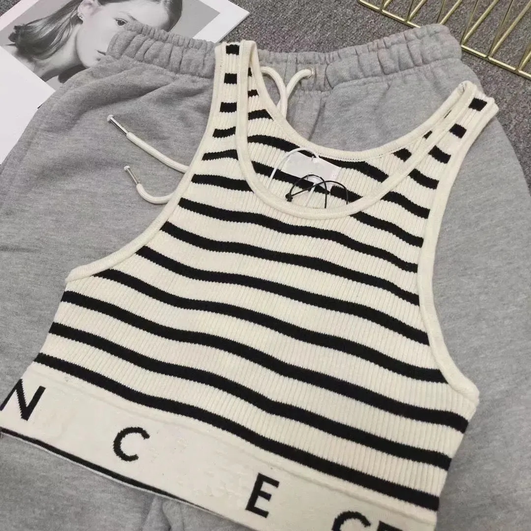 2023 Summer Designer Stripes T Shirt Cropped T Shirts Women Knits Tee Knitted Sport Top Tank Tops Woman Vest Yoga Tees