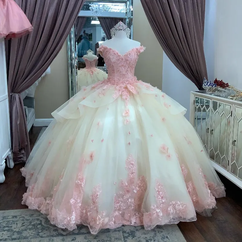 Robe De Quinceanera rose, col en v, épaules dénudées, Corset, robe De fête d'anniversaire, en tulle, à fleurs, 2024