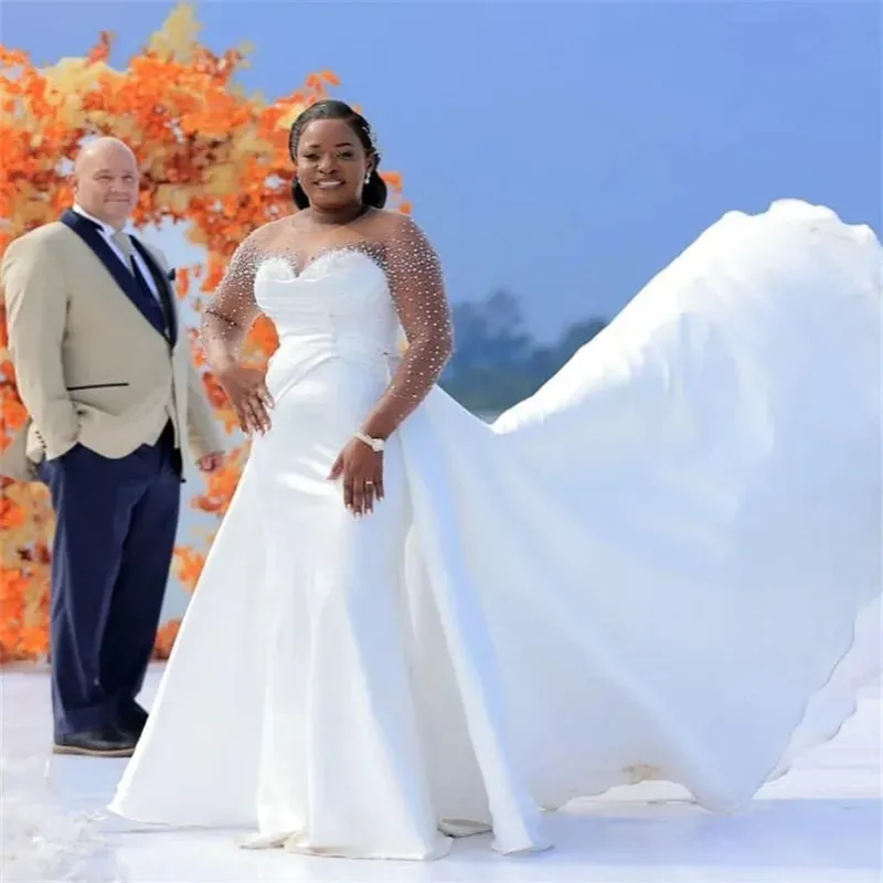 Afrikanisches Meerjungfrau-Hochzeitskleid mit abnehmbarer Schleppe 2024, transparenter Ausschnitt, lange Ärmel, Perlen, 2-in-1-Kirche, zivile Brida-Kleider, maßgeschneidert, Vestido de Noiva, Robe de Mariage