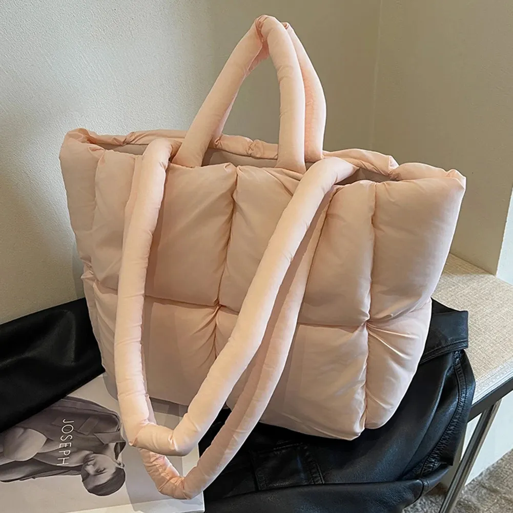 DHgate.com:Quilted Puffer Tote Bag for Women, Cotton Down
