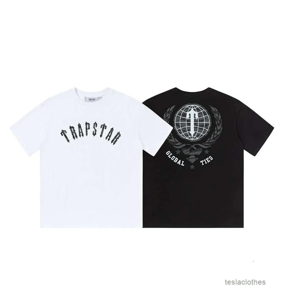 مصمم أزياء الملابس المحملات الفاخرة Tshirts Trapstar Summer Font New Font عالية الدقة طباعة قصيرة الأكمام شارع Br