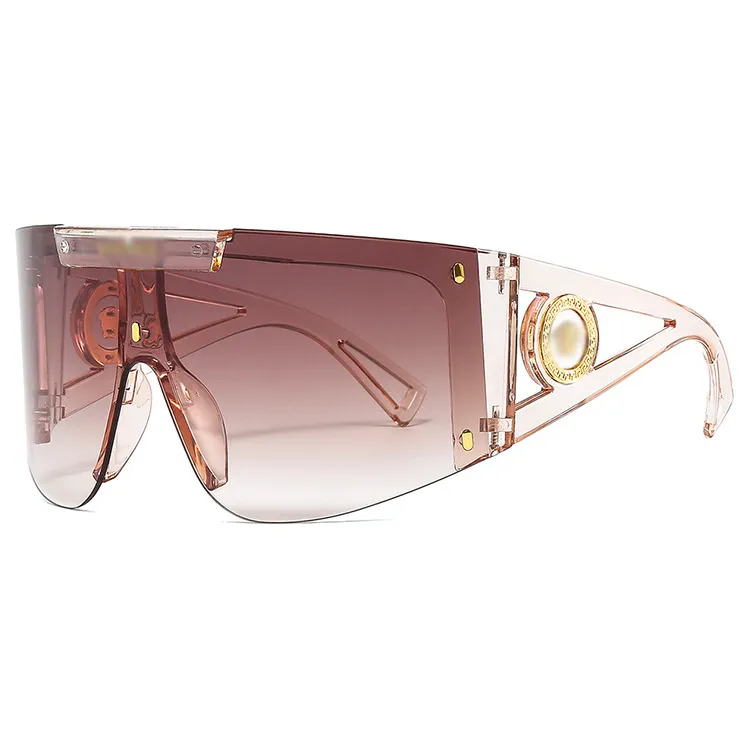 Солнцезащитные очки для дизайнеров для женщин, женщина, одна, большая коробка, подключенная к Европе и трансграничные очки для велосипедов Соединенных Штатов, солнцезащитные очки Fashion Street Snap