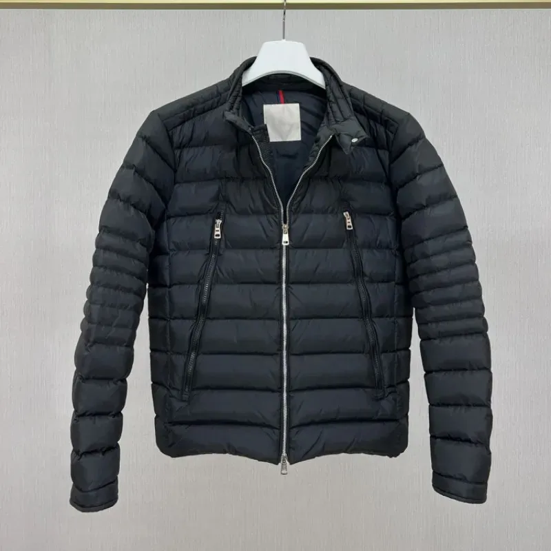 Herren-Daunenparkas Herbst und Winter für Herren, Stehkragen, Daunenjacke, Y2K-Freizeitjacke, große Tasche, Lokomotiv-Stil, einfarbig, warmer Bewegungsmantel 231115