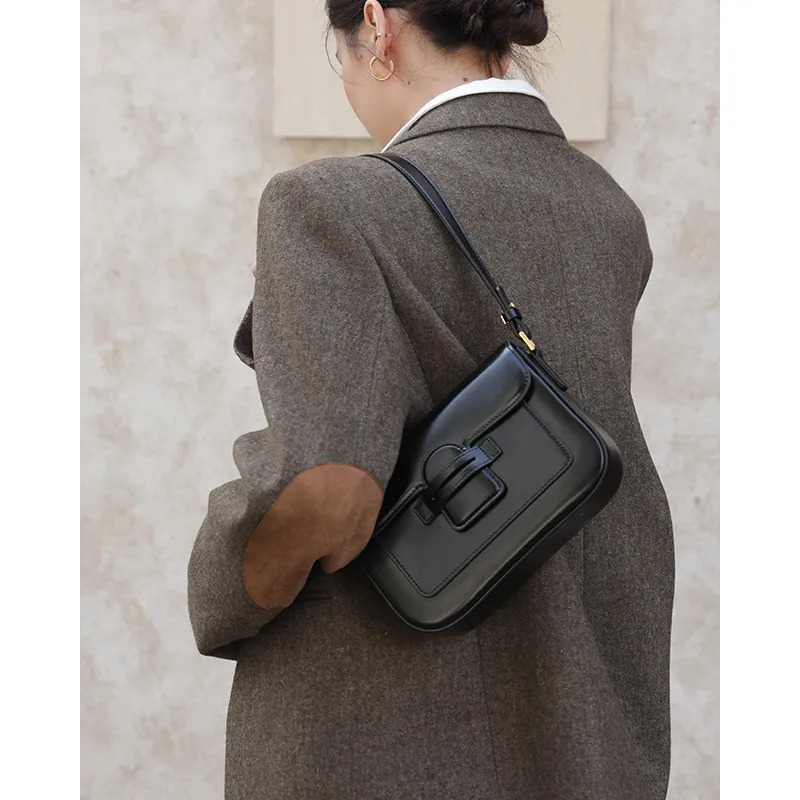 مصمم أزياء حقيبة المرأة حقيبة كتف الكتف حقيبة اليدين مربع أصلي من الجلد الأصلي عبر سلسلة جودة عالية الجودة B18
